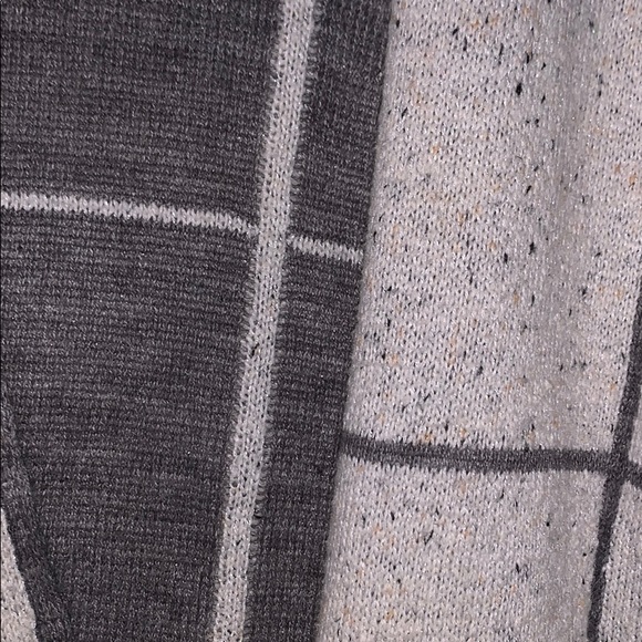 Apt 9 sweater - Picture 4 of 4